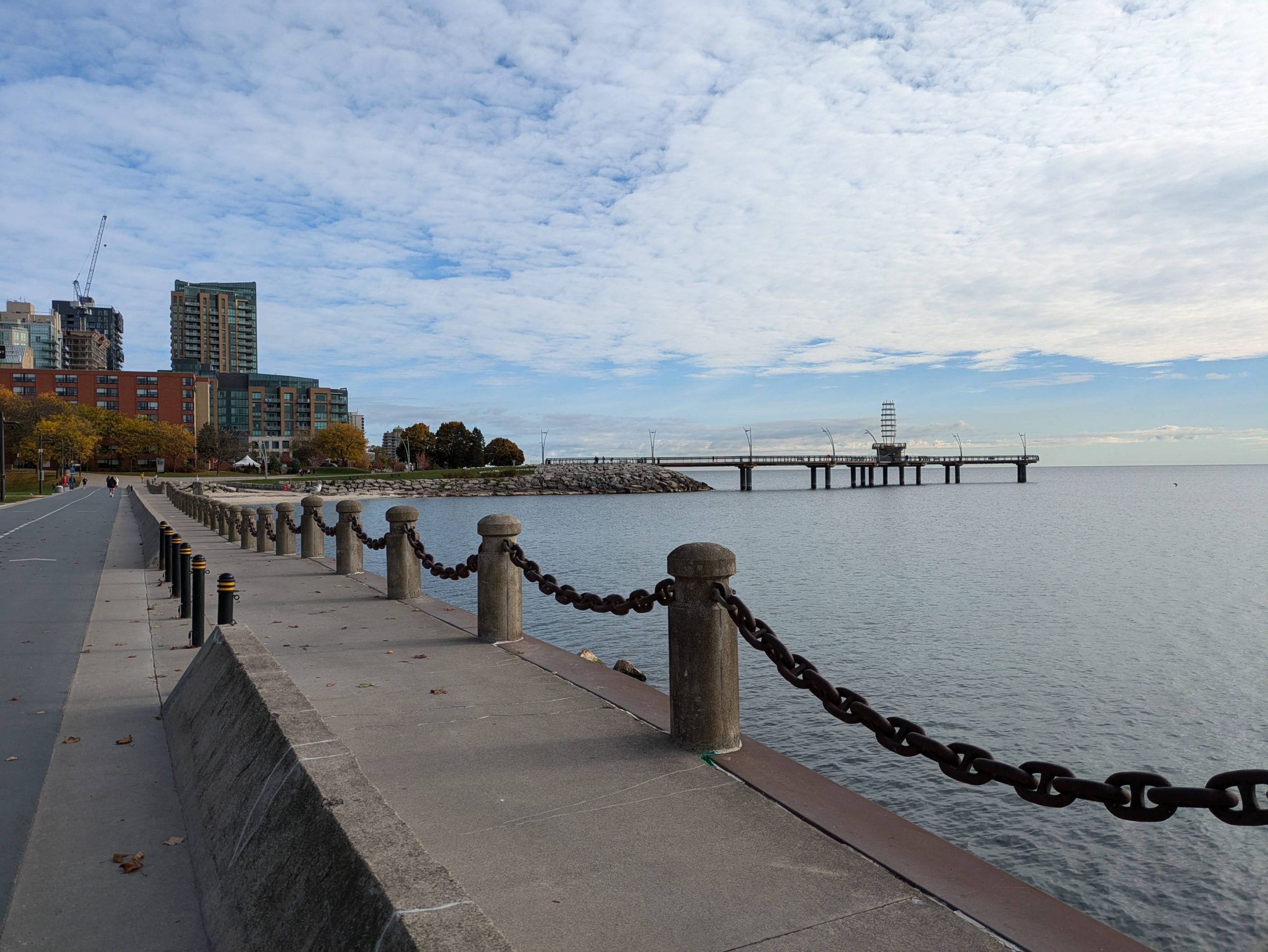 PXL_20241027_Walkway
